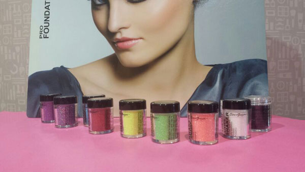 glitter_fluo_600×338.jpg